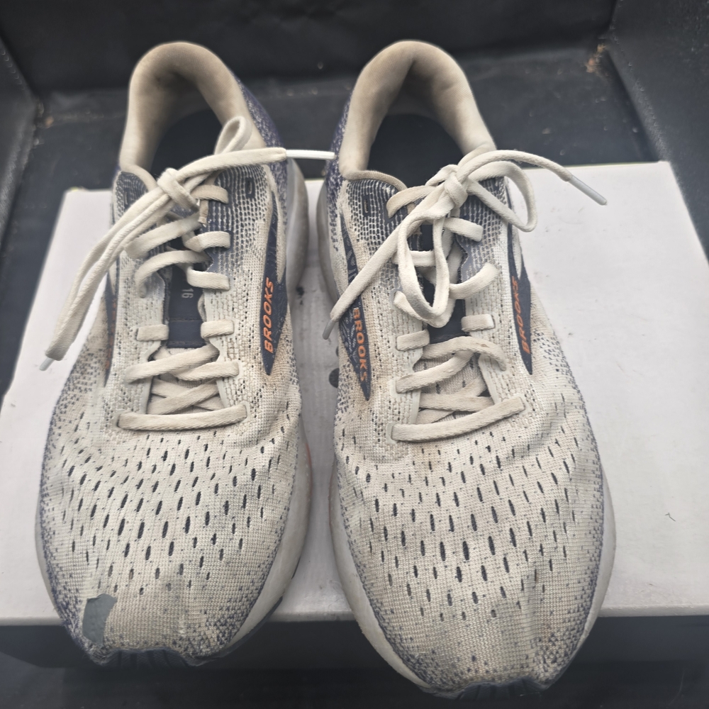 Brooks Men's White Running Shoes